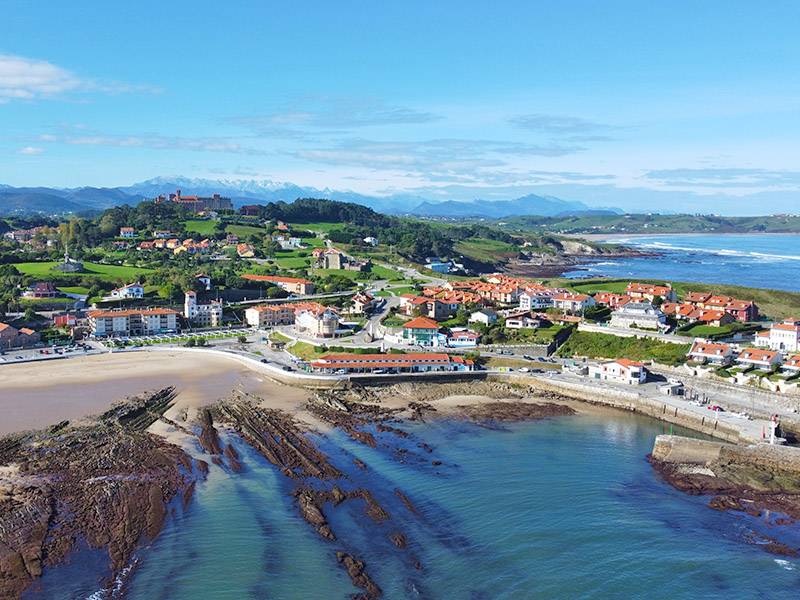 COMILLAS