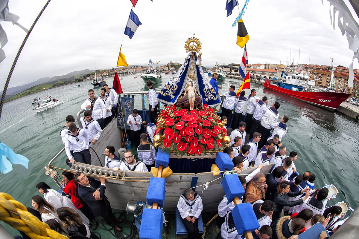 SAN VICENTE DE LA BARQUERA . FESTIVIDAD DE LA VIRGEN DEL CARMEN
