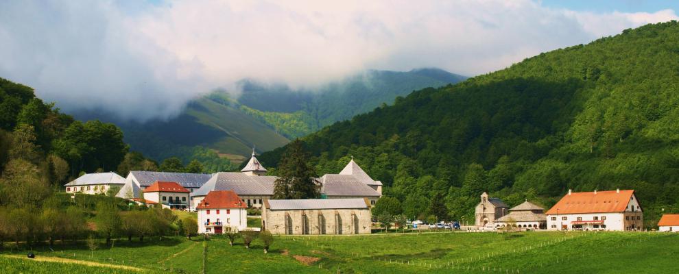  RONCESVALLES, ZUBIRI Y VALLE DE IRATI